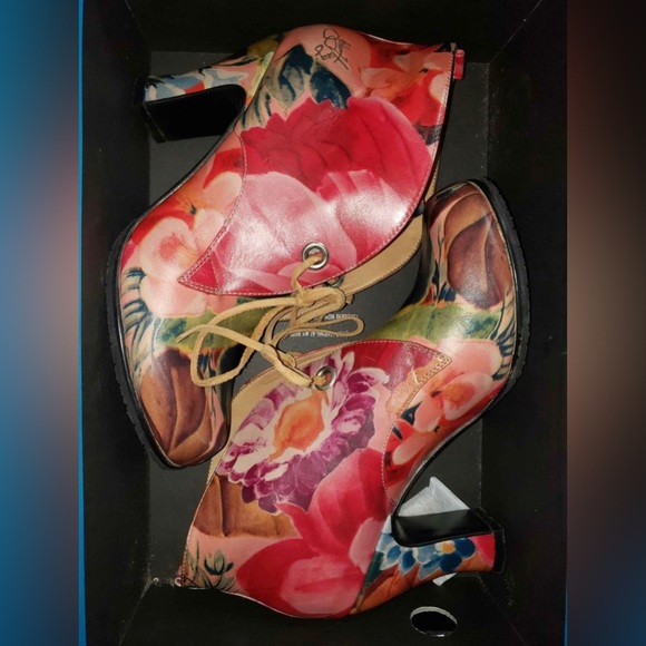 John Fluevog Shoes - John fluevog turquoise floral